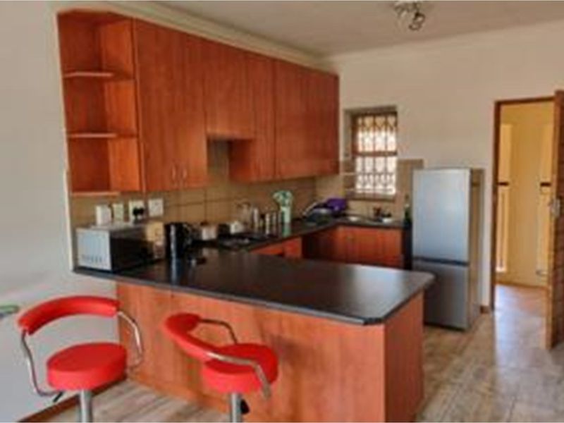 Exquisite Ground Floor Apartment - 2 Bedrooms, Prime Vorna Valley Location - Photo 8