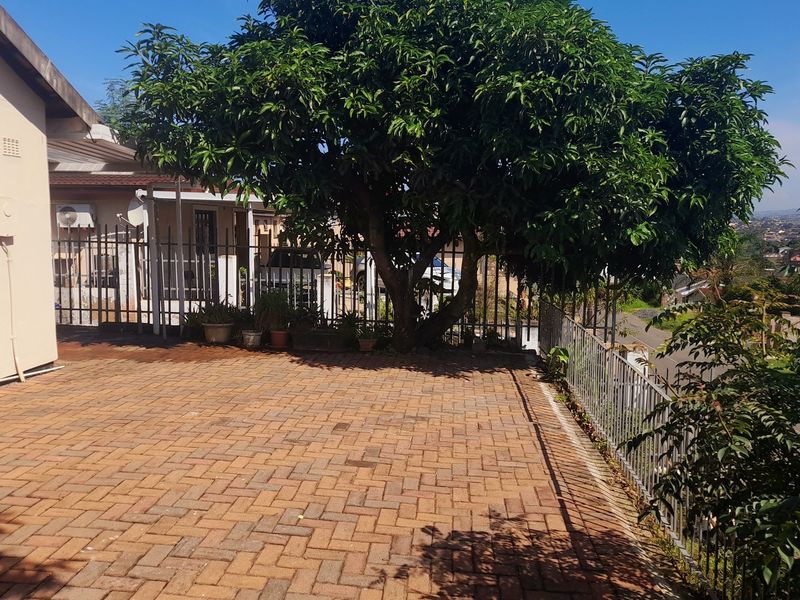 UNMISSABLE DEAL - YOUR  LUXURIOUS  DREAM   HOME AWAITS  IN PARKGATE  VERULAM - Photo 3