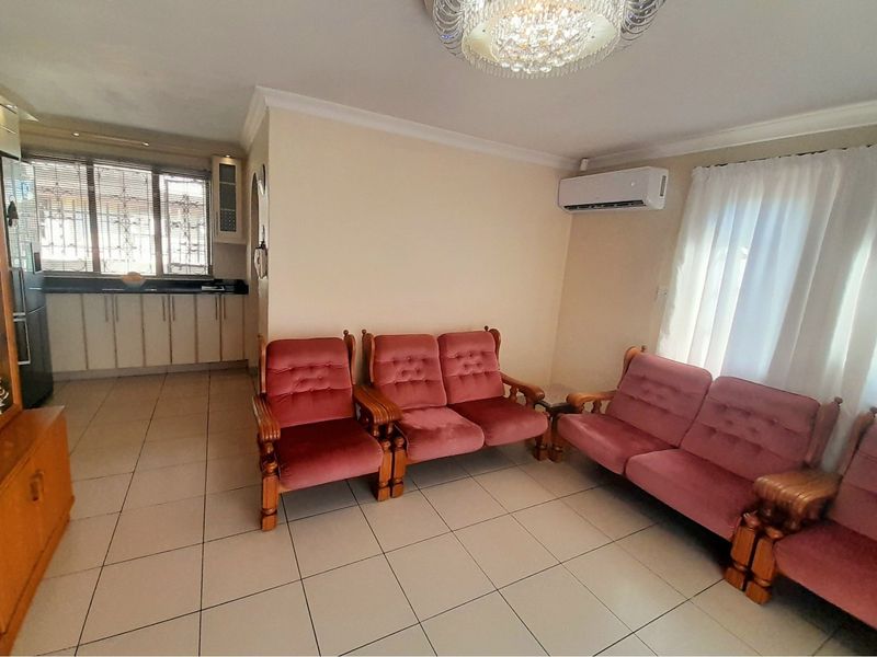 UNMISSABLE DEAL - YOUR  LUXURIOUS  DREAM   HOME AWAITS  IN PARKGATE  VERULAM - Photo 6
