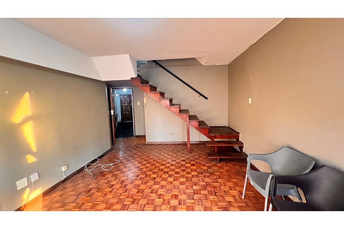 Charming 1-Bed Apartment in Durban Central for Sale - Photo 4