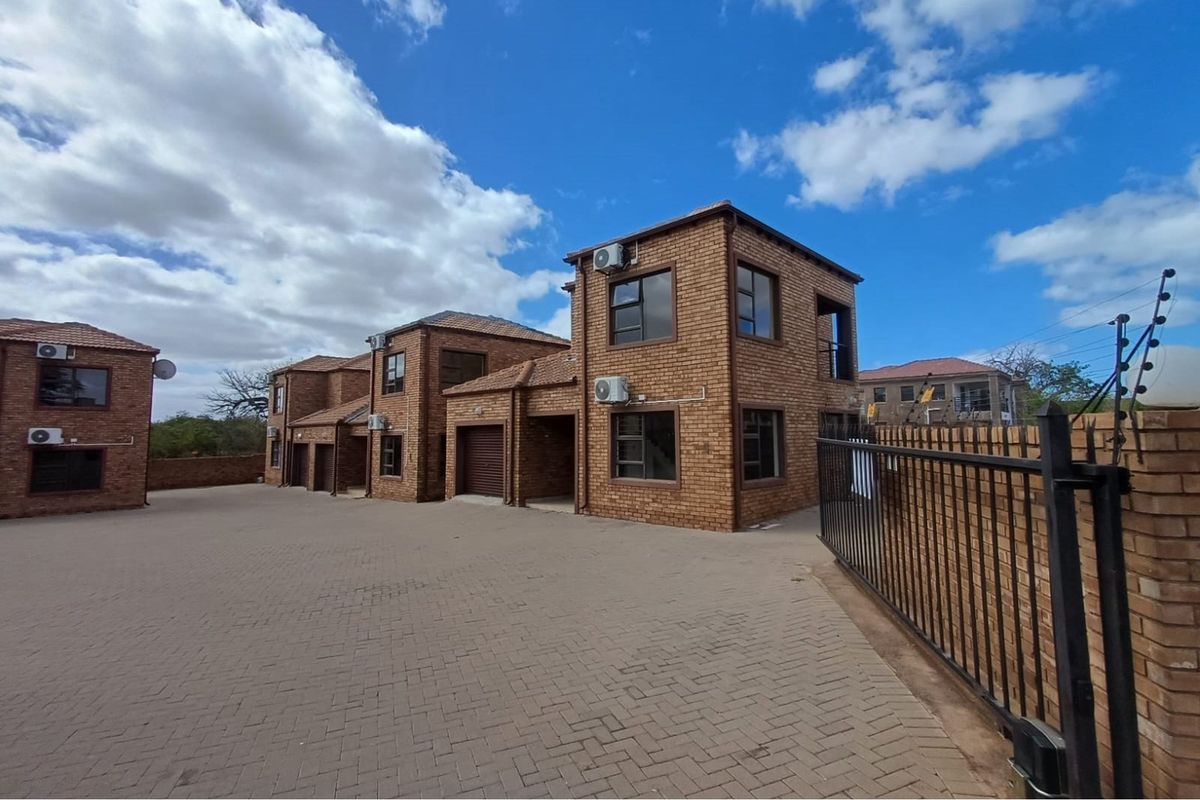 Explore This 9 Unit Investment Gem in Musina! - Photo 5