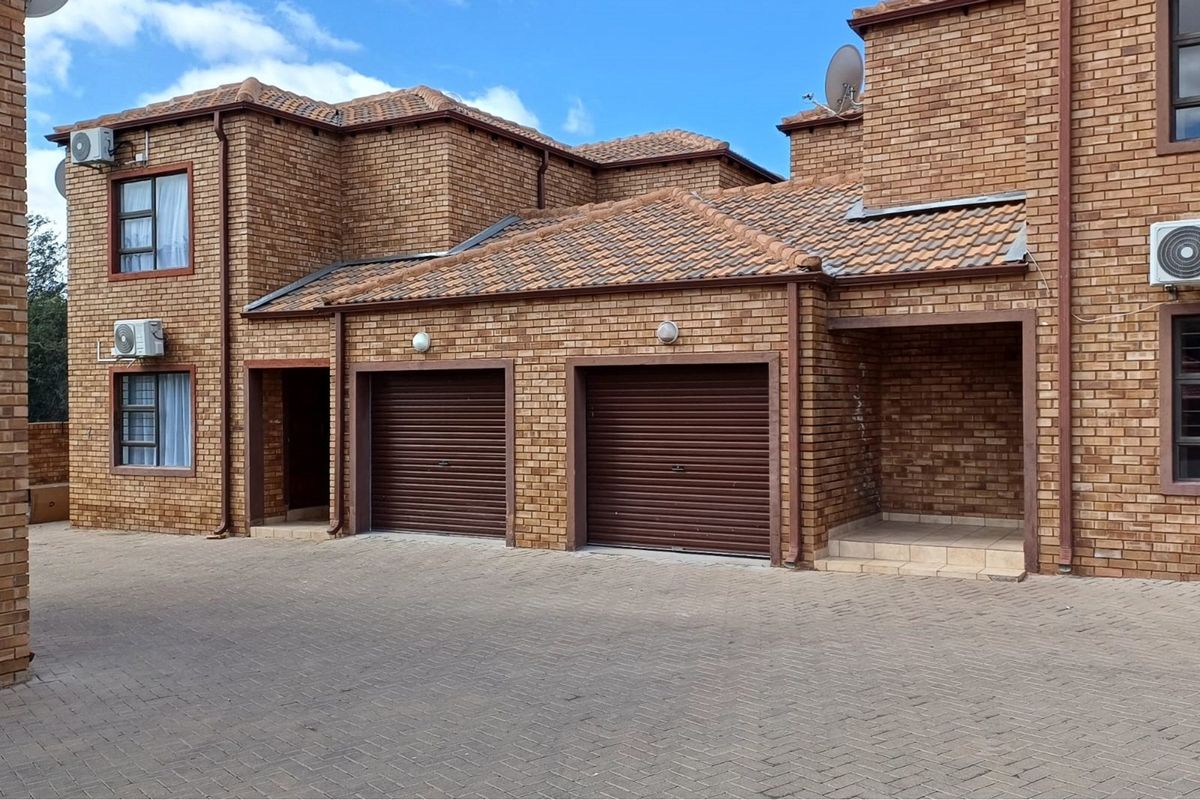 Explore This 9 Unit Investment Gem in Musina! - Photo 4