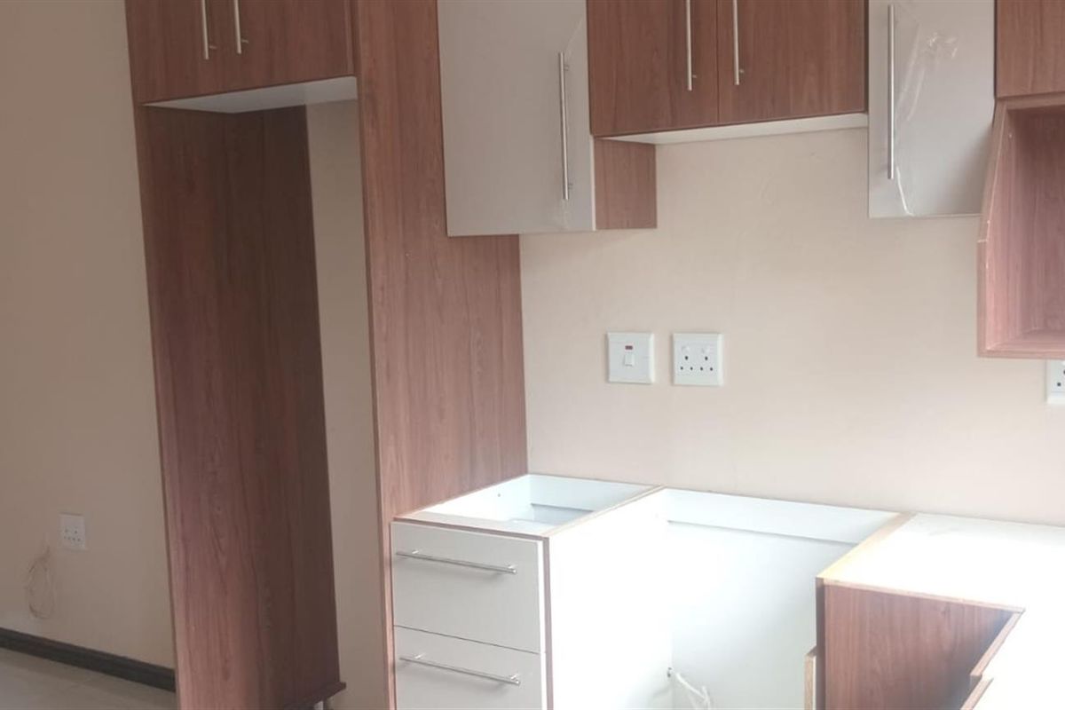 One Bedroom Apartments for Rent - Photo 3