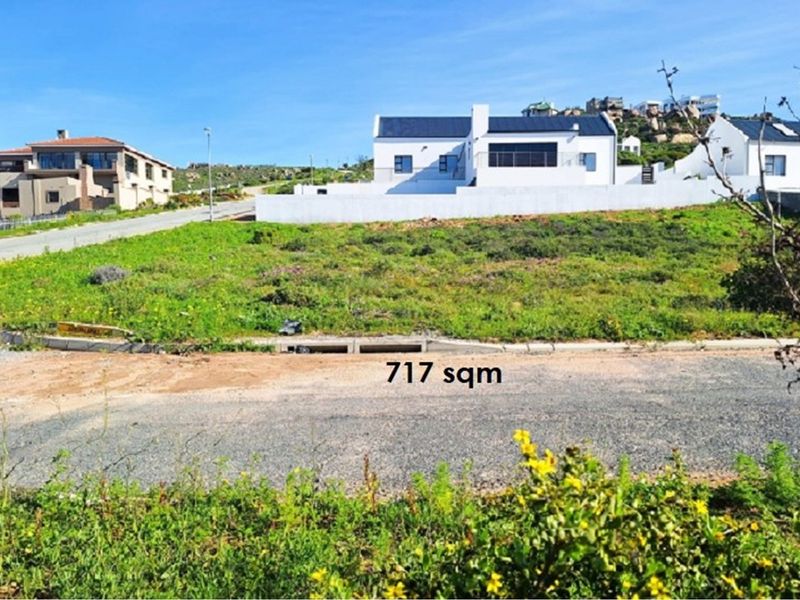 Best buy: Large Corner Stand with Sea Views in sought after Da Gama Bay. - Photo 3