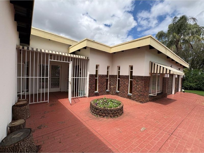 Dream home in Newcastle's prime area! - Photo 1