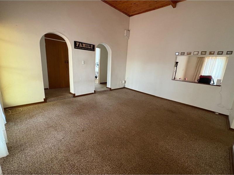 Dream home in Newcastle's prime area! - Photo 2
