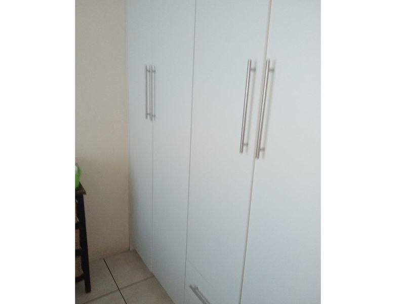 2-Bedroom Apartment in Fleurhof for Sale - Photo 9