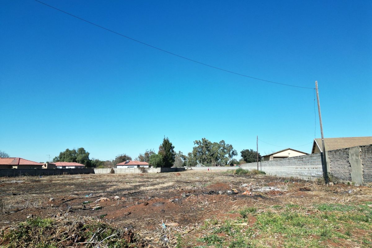 Vacant residential stand - Photo 3