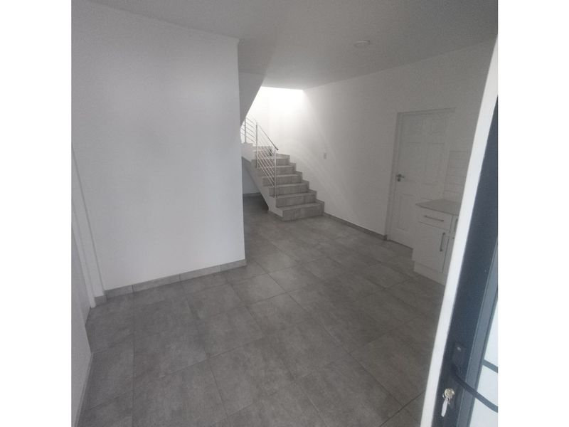 Luxury home with Sea Views in Jeffreys Bay - Photo 3