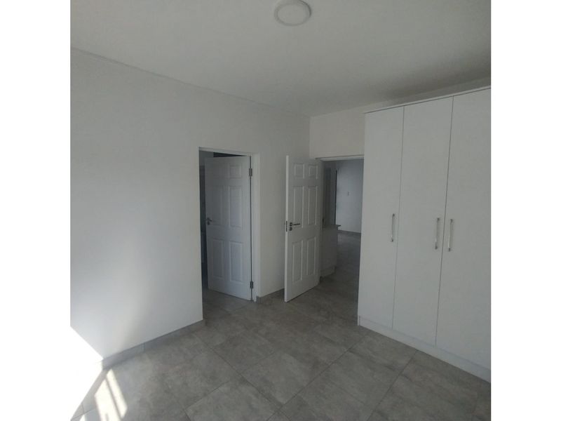 Luxury home with Sea Views in Jeffreys Bay - Photo 5