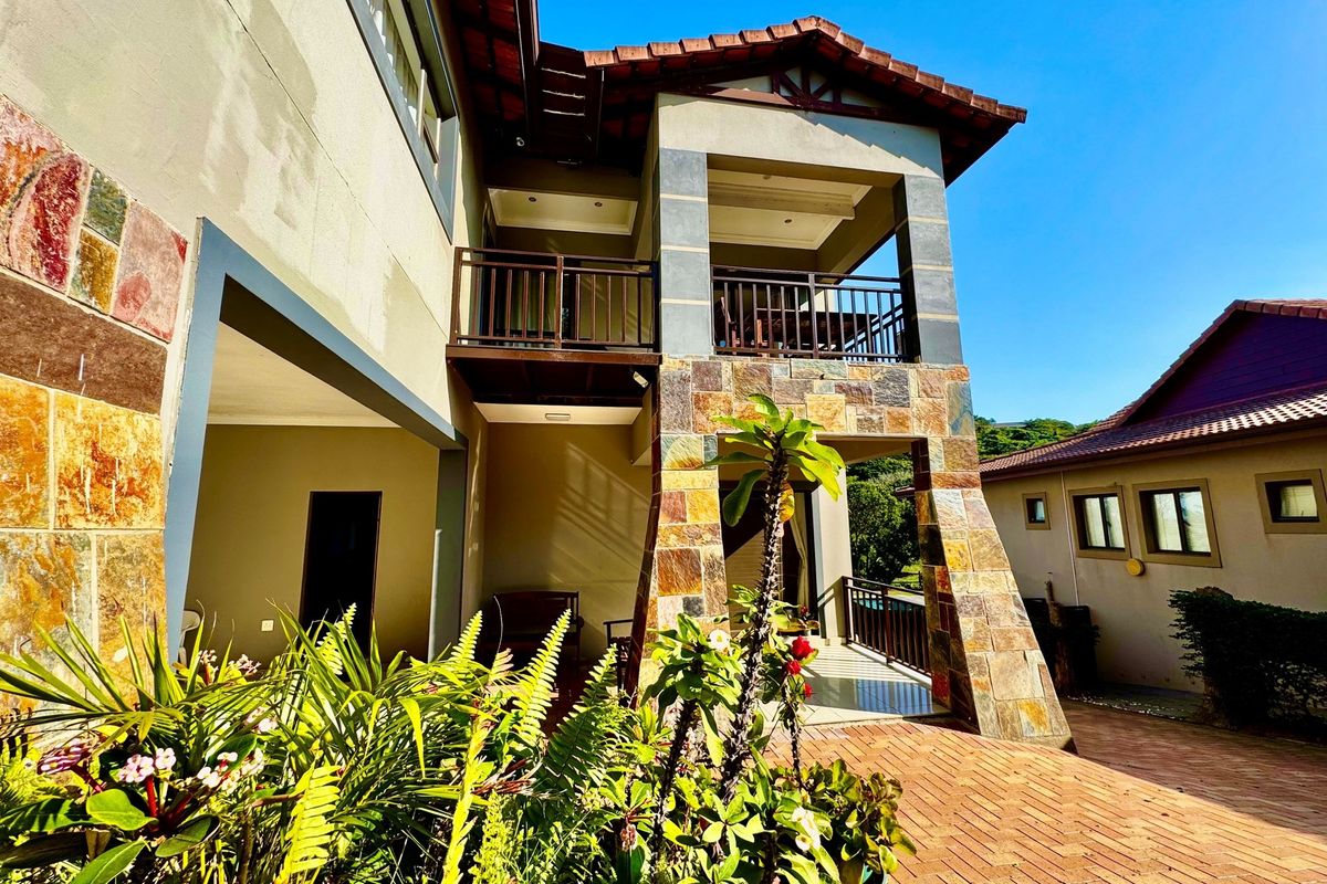 "Luxury 3-Bed Family Home by the in Westbrook Beach Club" - Photo 4