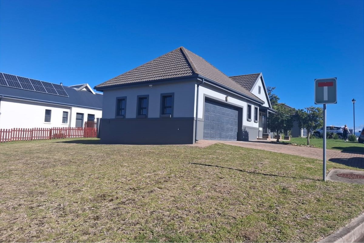 House For Sale in Blue Mountain Village George Western Cape - Photo 5