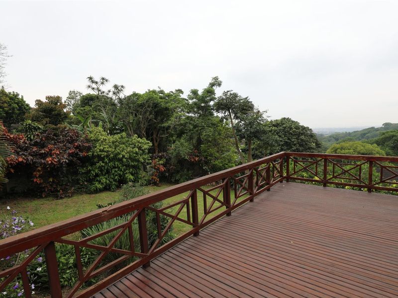 5 BEDROOM HOUSE IN ATHOLL HEIGHTS! - Photo 6