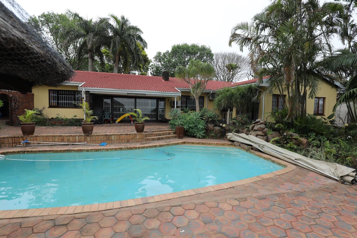 5 BEDROOM HOUSE IN ATHOLL HEIGHTS! - Photo 4