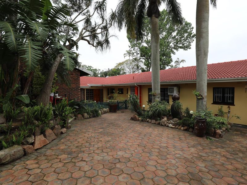 5 BEDROOM HOUSE IN ATHOLL HEIGHTS! - Photo 7