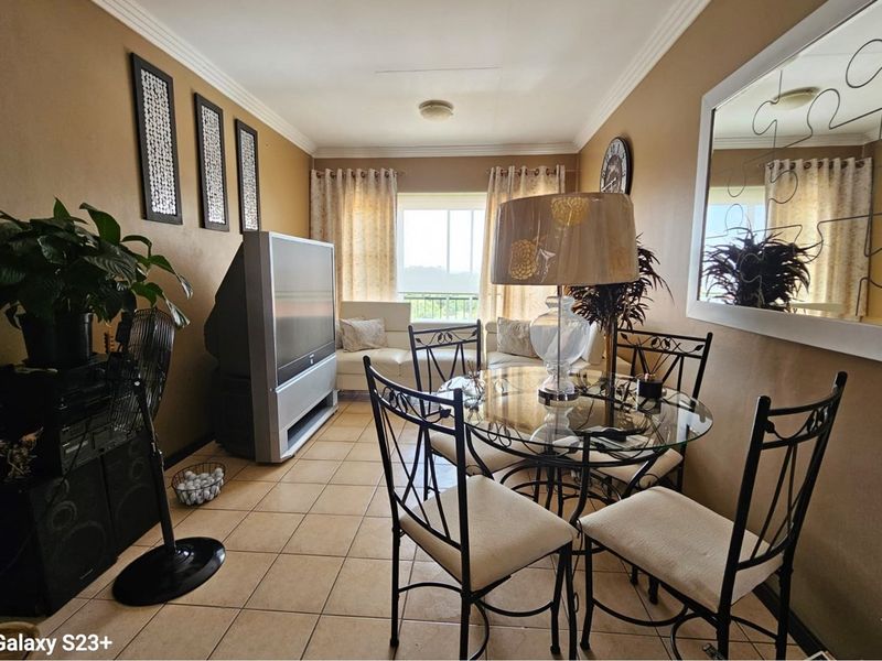 Lifestyle Stylish Apartment Flats With Views For Investors / Newly Wedd's - Photo 7