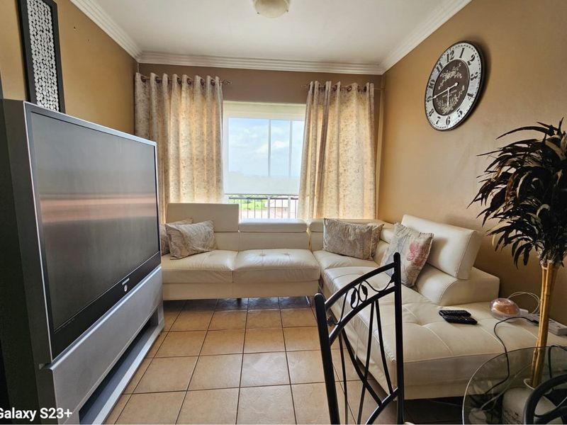 Lifestyle Stylish Apartment Flats With Views For Investors / Newly Wedd's - Photo 6