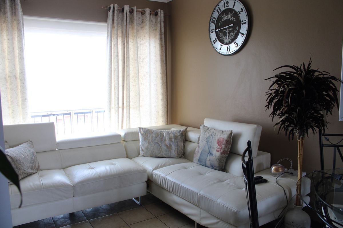 Lifestyle Stylish Apartment Flats With Views For Investors / Newly Wedd's - Photo 4