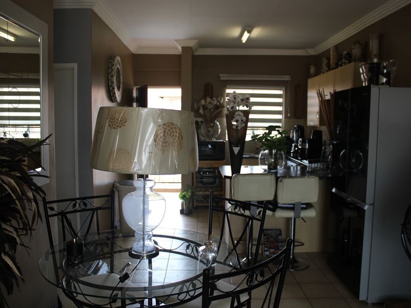 Lifestyle Stylish Apartment Flats With Views For Investors / Newly Wedd's - Photo 5