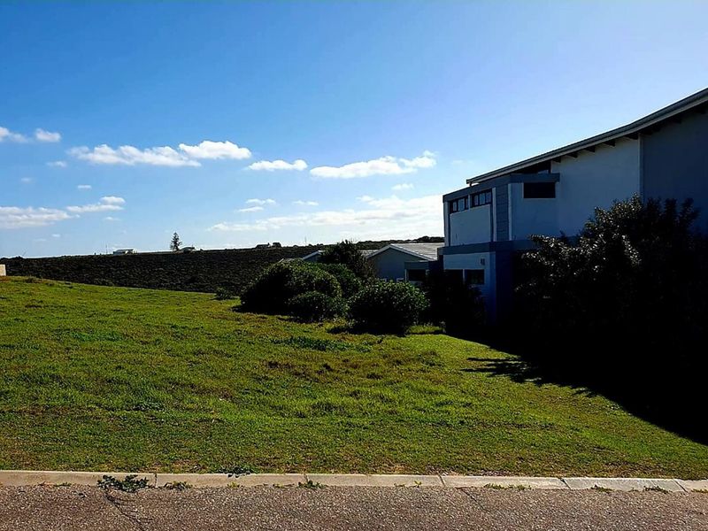 Sea and mountain views on a spacious, buildable stand - Photo 7