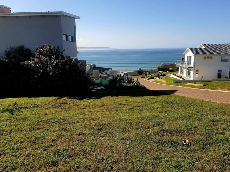 Sea and mountain views on a spacious, buildable stand - Photo 3