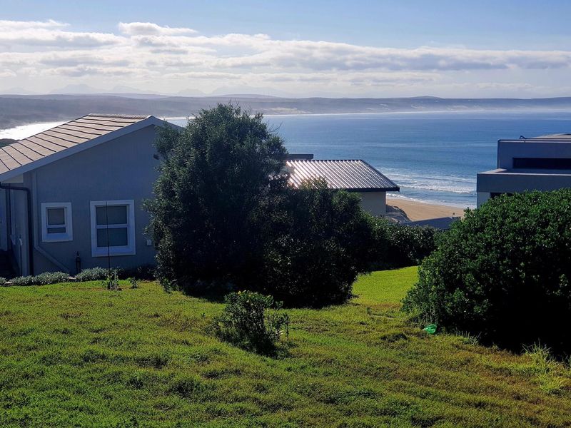 Sea and mountain views on a spacious, buildable stand - Photo 2