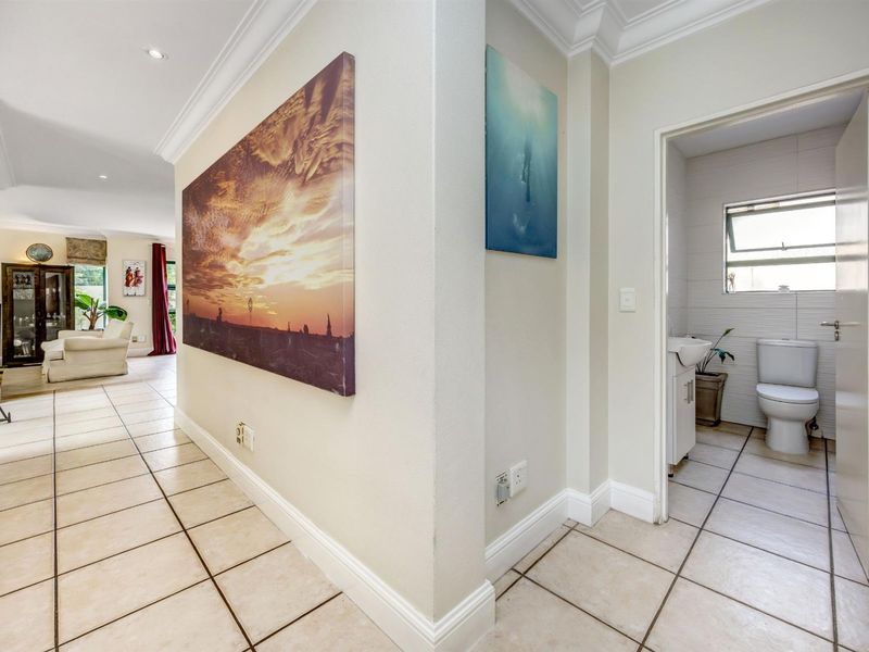 Secure, Stylish 3-Bedroom Home in Prime Location, Morningside - Photo 6