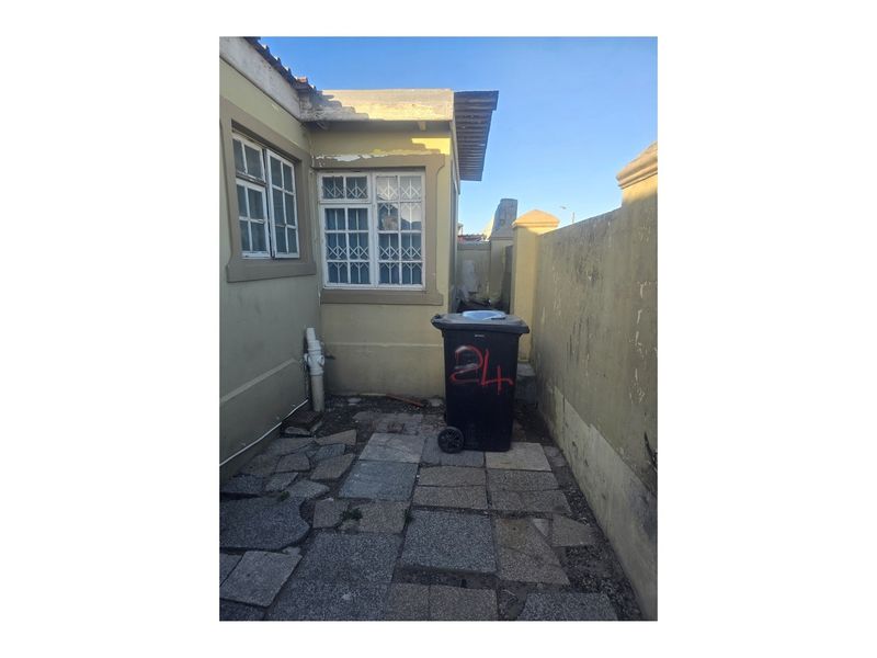 Charming 3-Bedroom Home in New Woodlands, Mitchell’s Plain - Photo 5