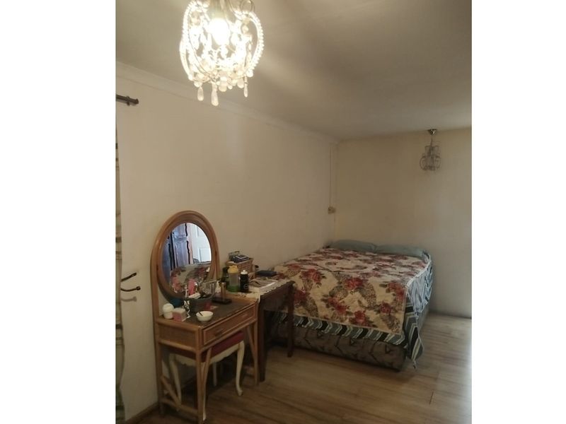 4 Bedroom House for Sale in Newton - Photo 7