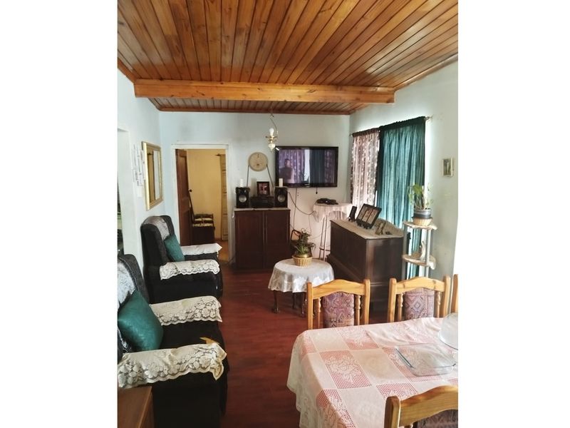 4 Bedroom House for Sale in Newton - Photo 5