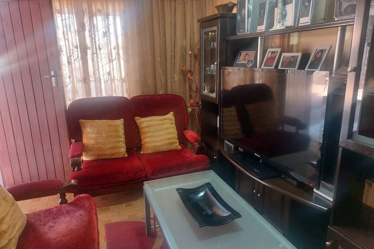 House For Sale in Roodepan, Kimberley - Photo 2