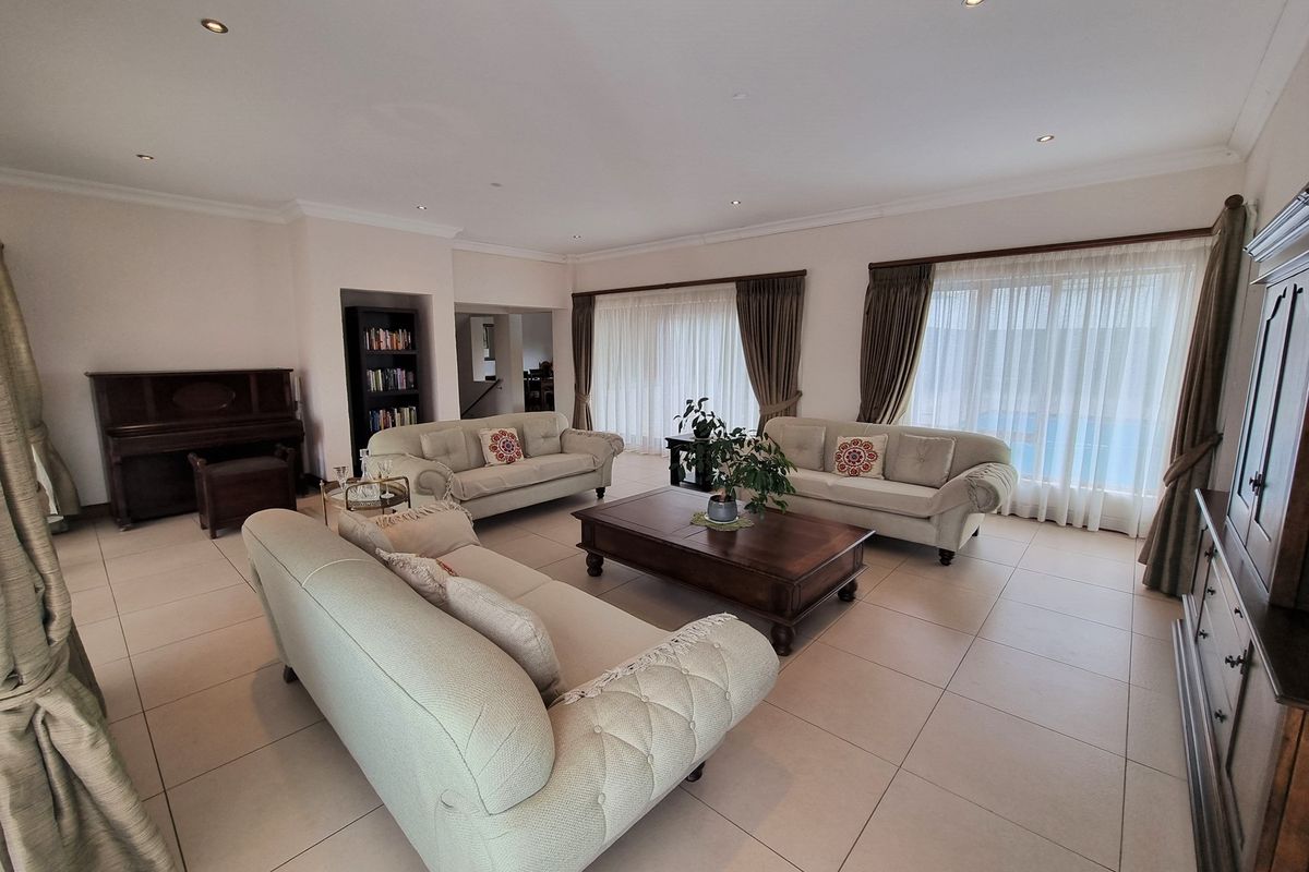 Exquisite 5-Bedroom Home in Matumi Golf Estate - Exclusive Mandate - Photo 2