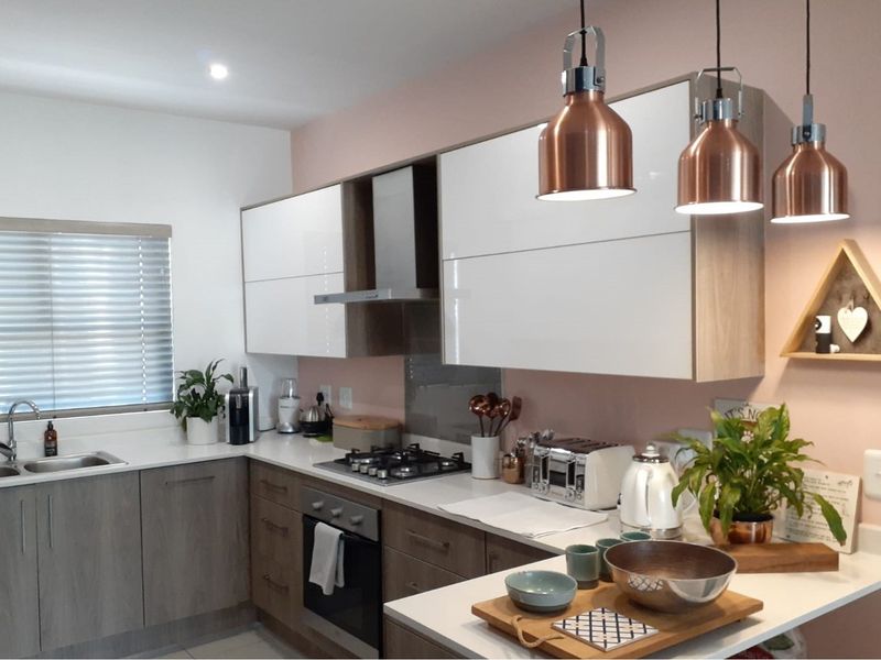 Luxury 3-Bedroom Ground Floor lifestyle estate for Sale! - Photo 7