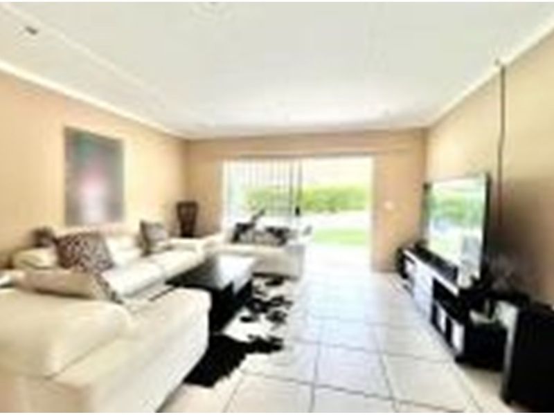 UMKAMBA GARDENS COMPLEX - Photo 9