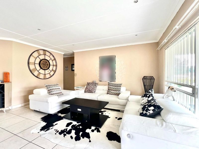 UMKAMBA GARDENS COMPLEX - Photo 8