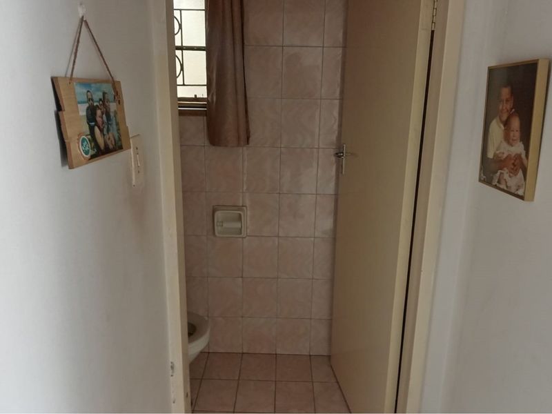 Full Title house In Regants Park - Photo 8