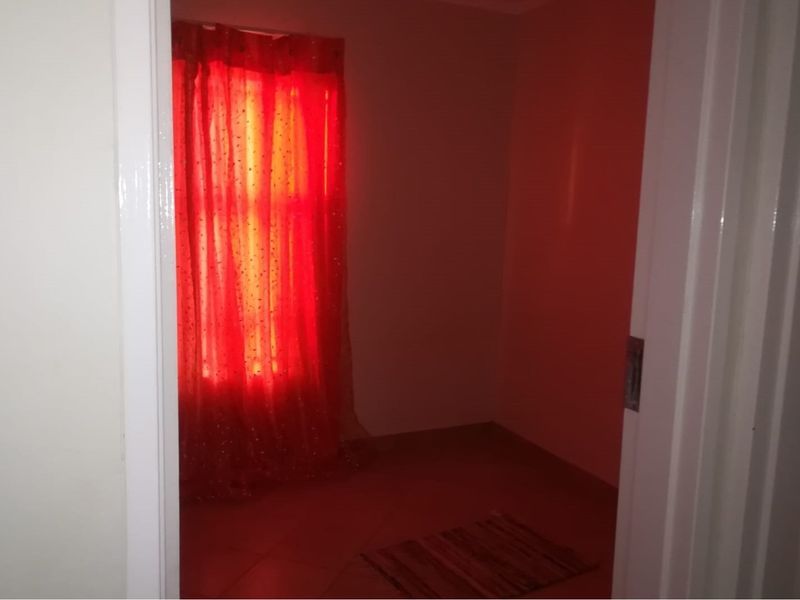 3 Bedroom House for Sale in Lehae - Photo 8