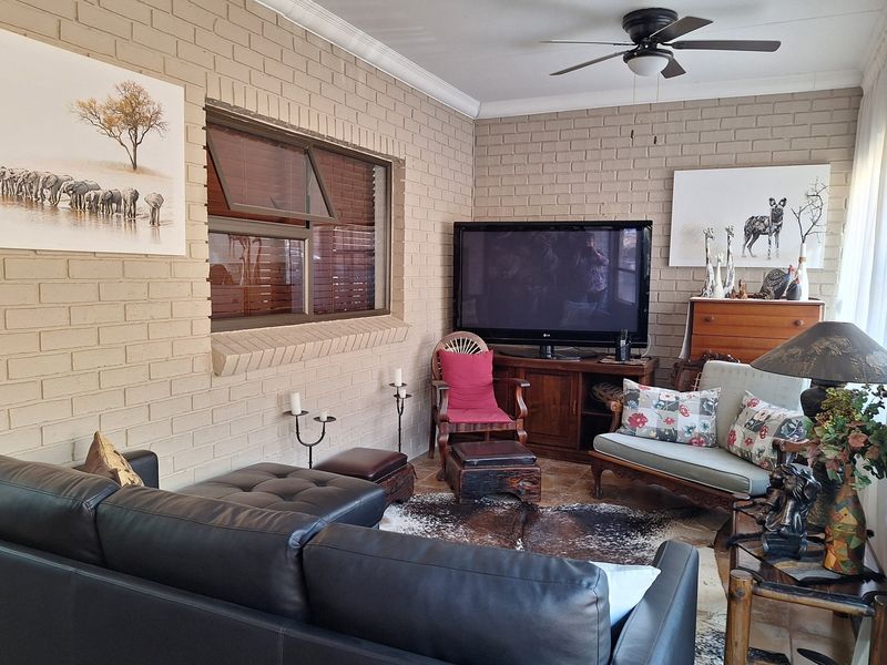 House For Sale in Kranspoort Middelburg Mpumalanga - Photo 8