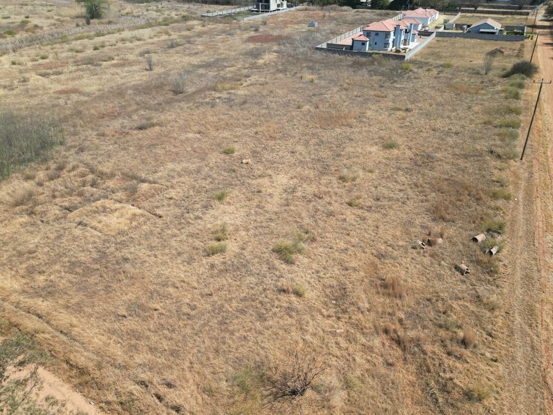 Large 4047sqm vacant stand - Photo 2