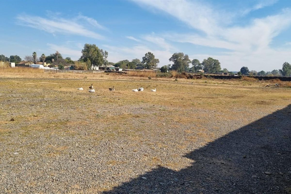 1.5-hectare Land - Photo 3