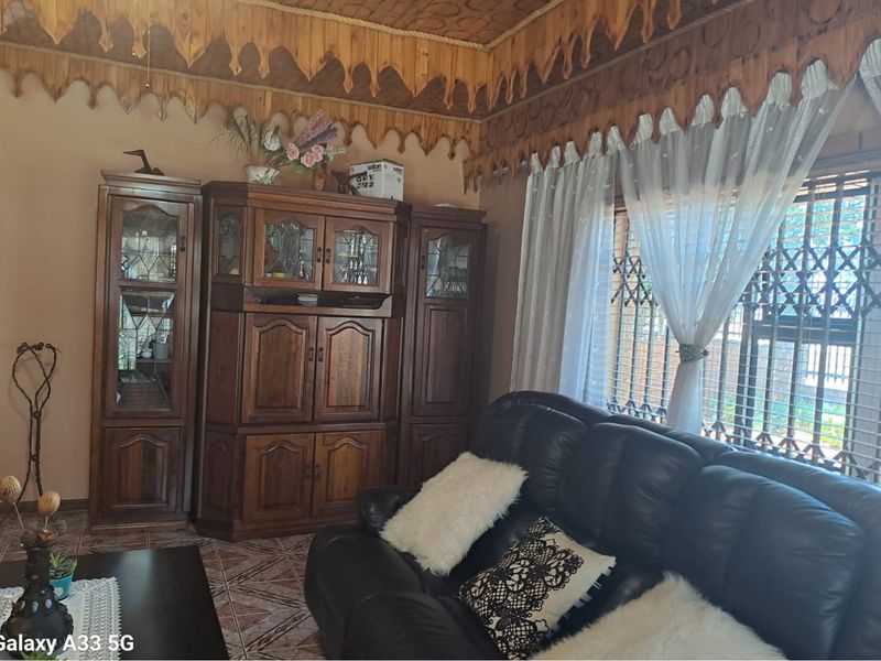 House For Sale in Carters Glen, Kimberley - Photo 6