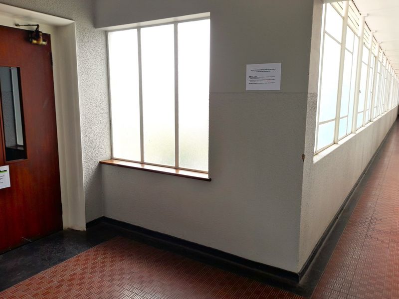 SOLD - Charming 3-Bedroom Apartment in Prime Richmond Hill Location - Photo 6