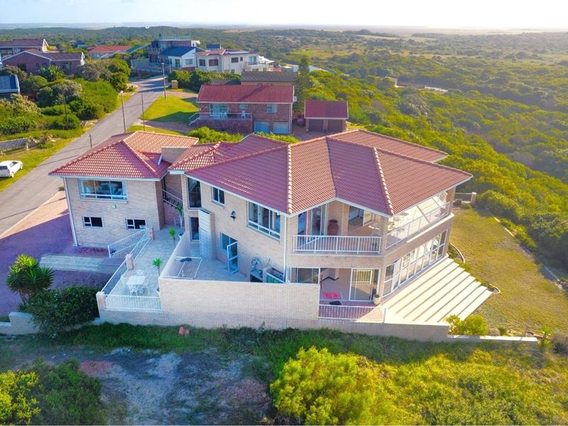 Sole Mandate:  Behind the Scenes at 37 Lorstan - A Prime Beachside Opportunity - Photo 1