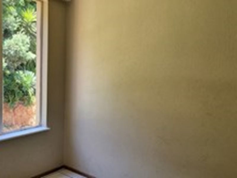 2 Bedroom Apartment in Bedford Gardens - Photo 10