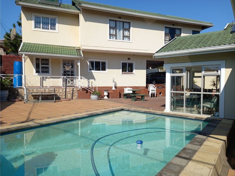 “Where Luxury Meets Comfort - Your Dream Home Awaits!” - Photo 9