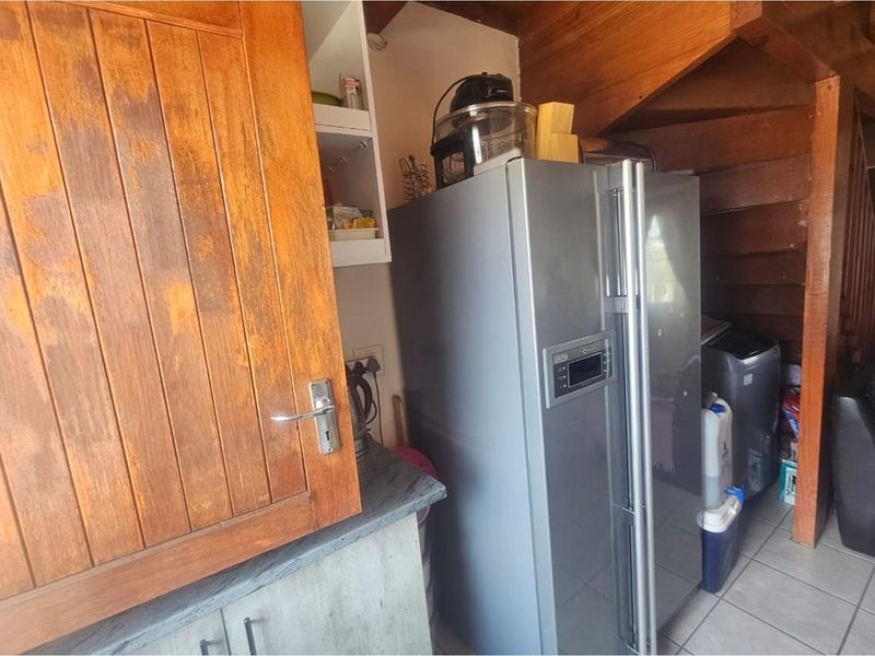 Ideal Starter Home - Perfect for First-Time Buyers! - Photo 6