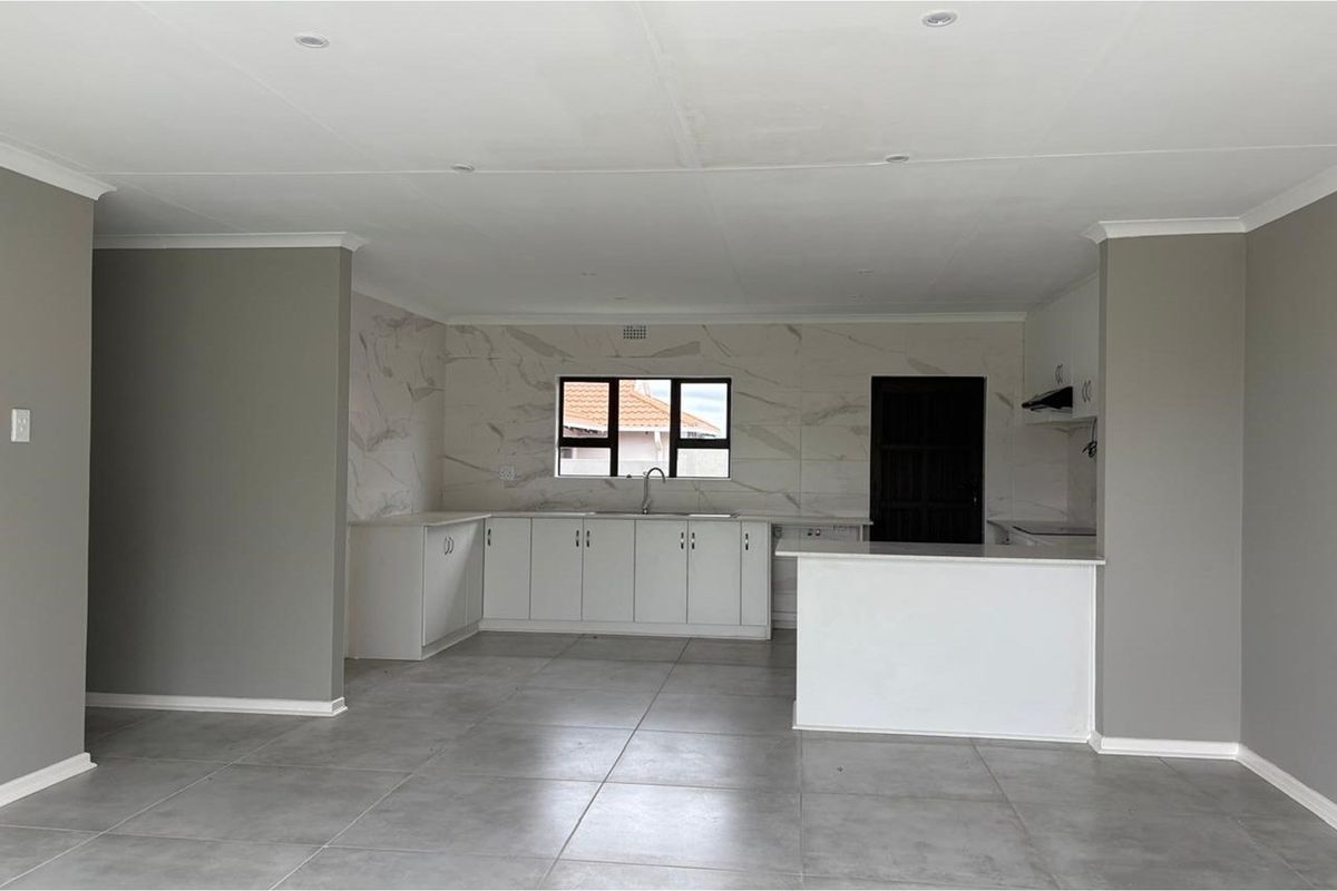 Luxury, Style, Smart Living-Your Dream Home - Photo 4