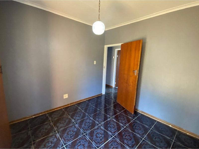 3 Bed/2 Bath House to Rent in Riamarpark, - Photo 6