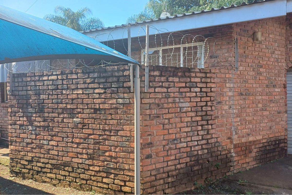 Secure Comfort in Louis Trichardt - Photo 4