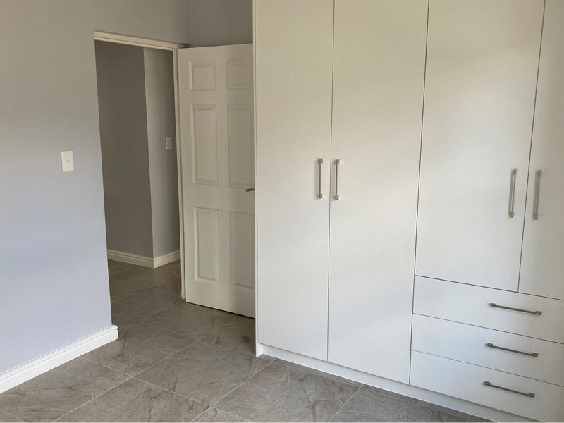 Turnkey Home in Paarl South, No Transfer Duty - Photo 9